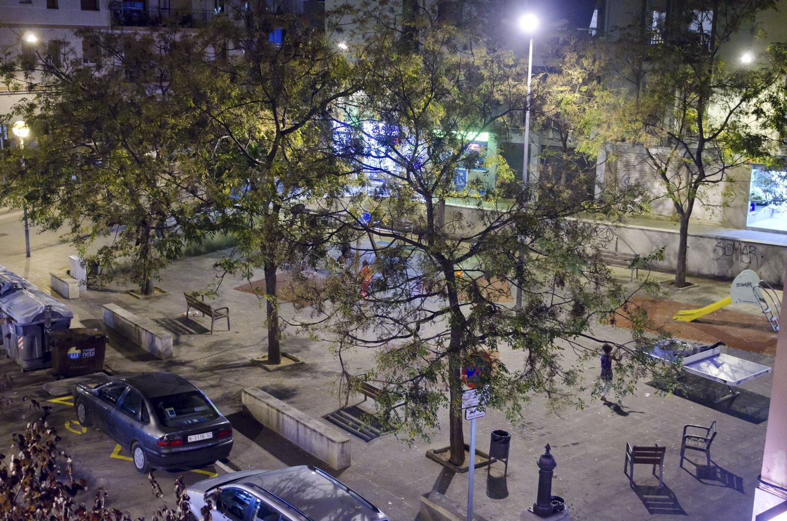 Plaza Colombia en el barrio de Rocafonda. Foto: R.Gallofré