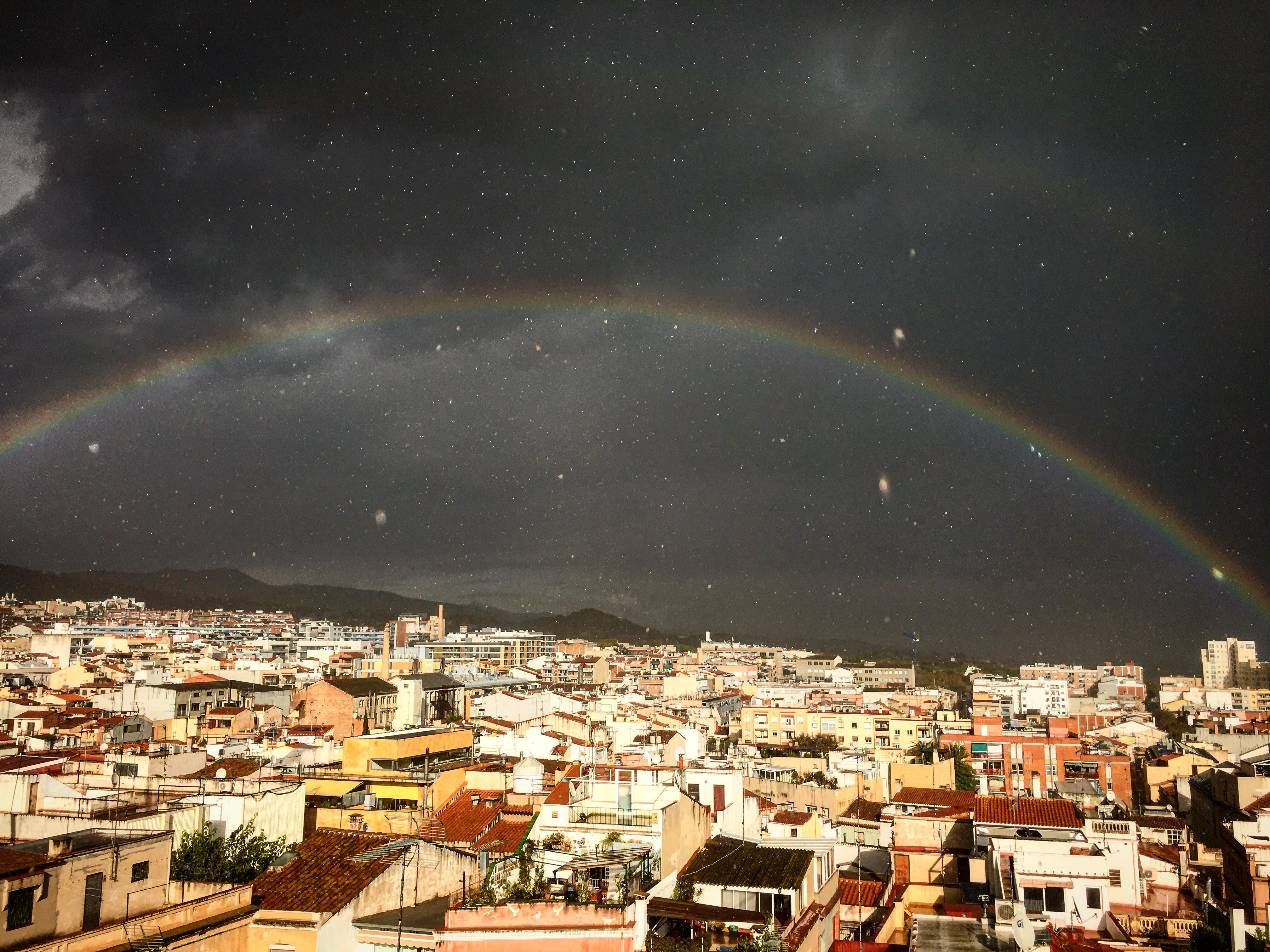 lluvia arco iris