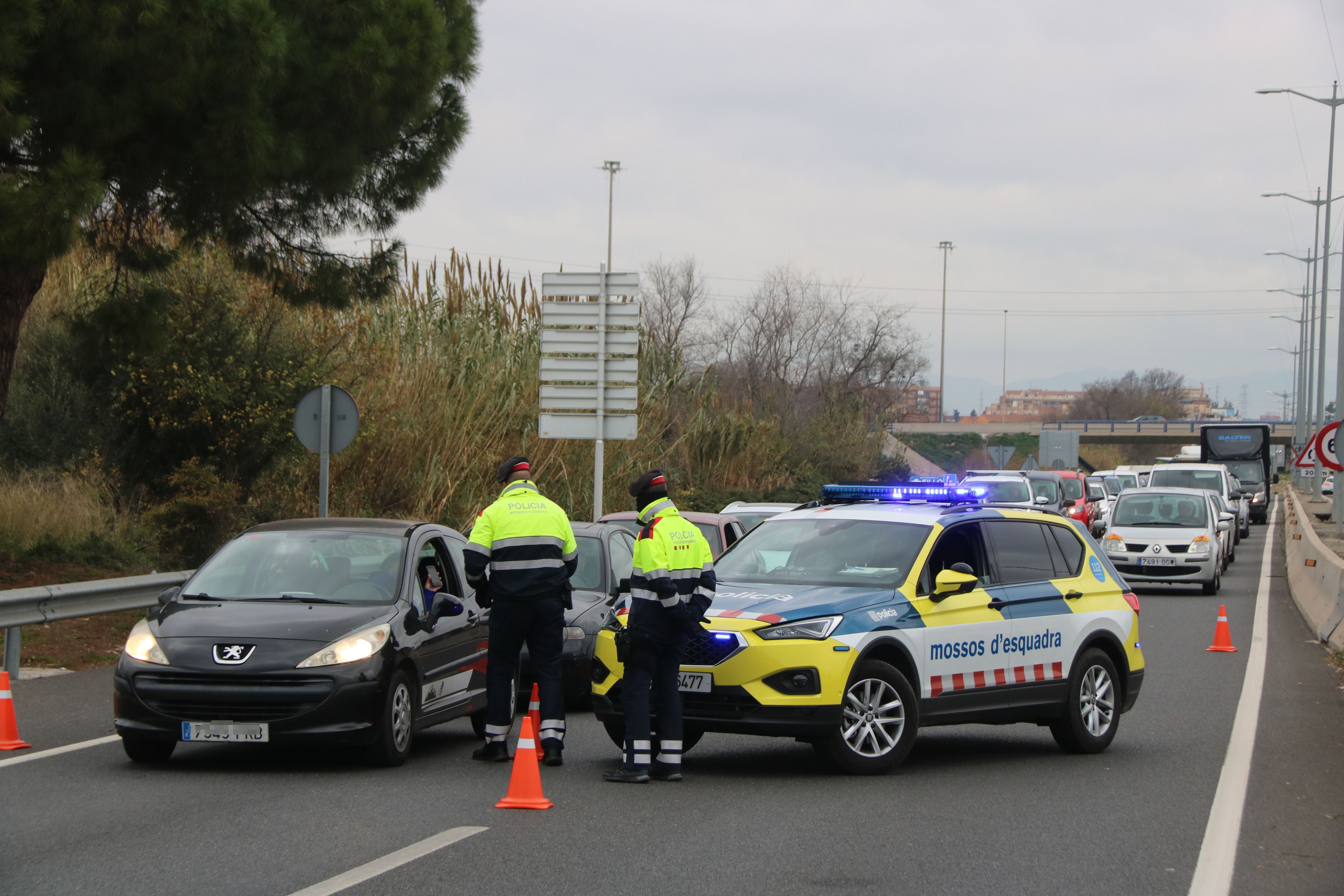 Torna el confinament comarcal