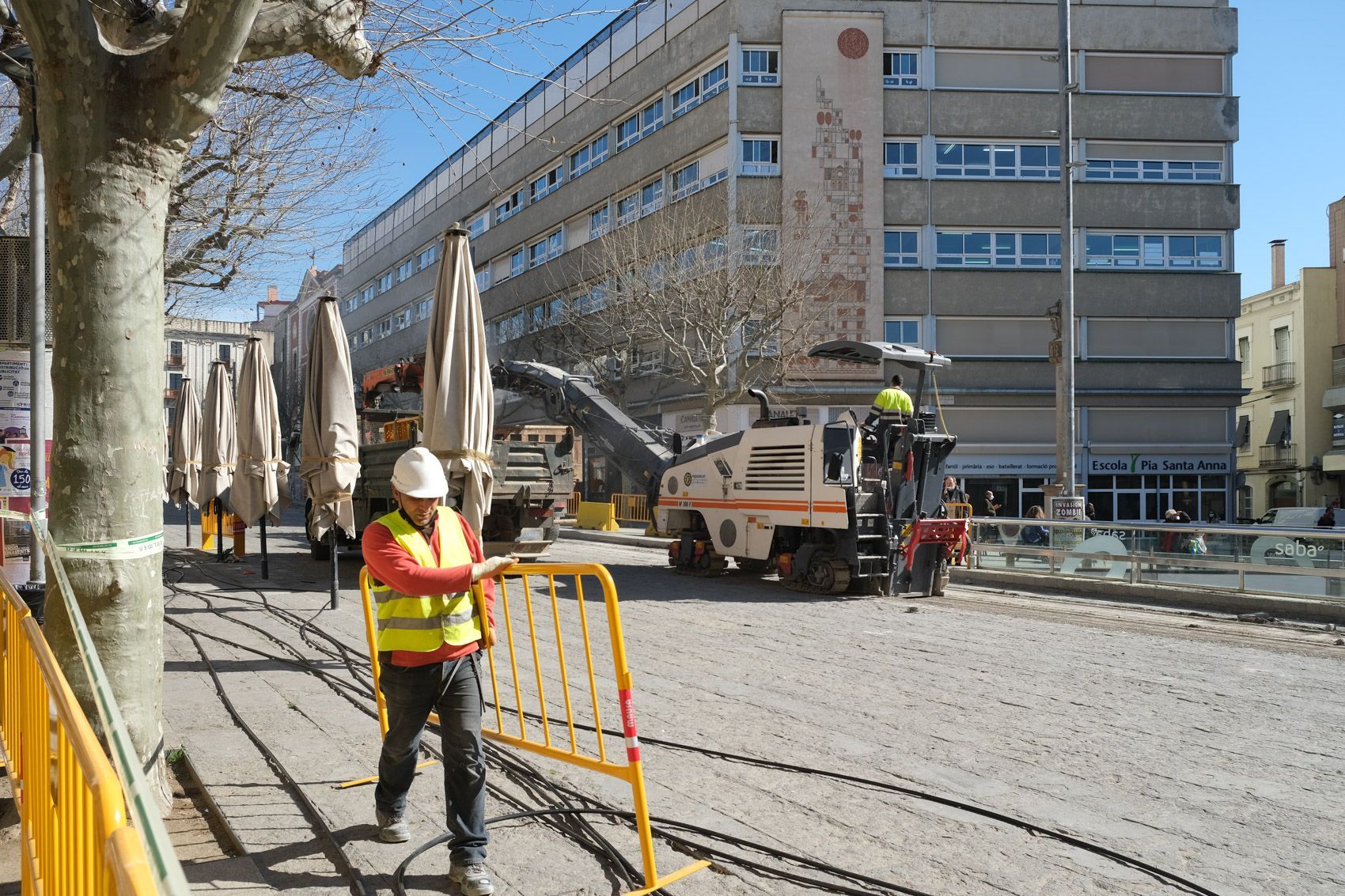 Obres a la plaça de Santa Anna. Foto: R. G. 