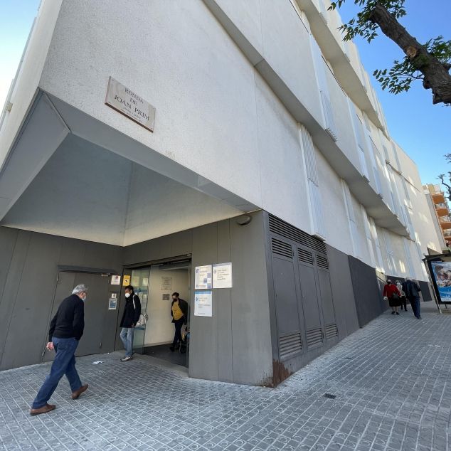 El CAP Ronda Prim, que acull dos dels centres de primària de la ciutat. Fotos: R. Gallofré