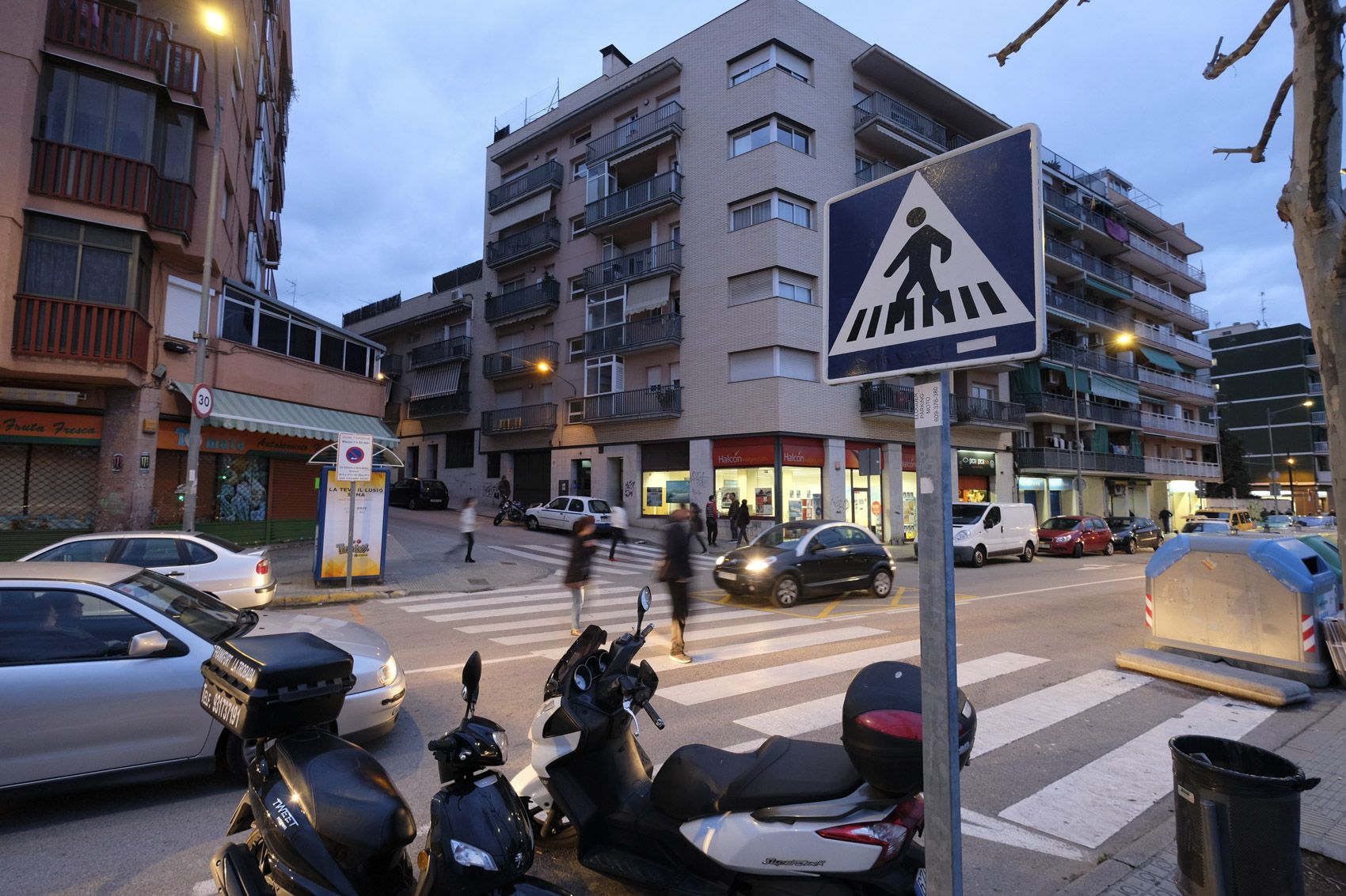 Vista del barri de Cerdanyola, on es va produir l'agressió sexual a la dona que ha hagut de marxar de casa. Foto: R. Gallofré