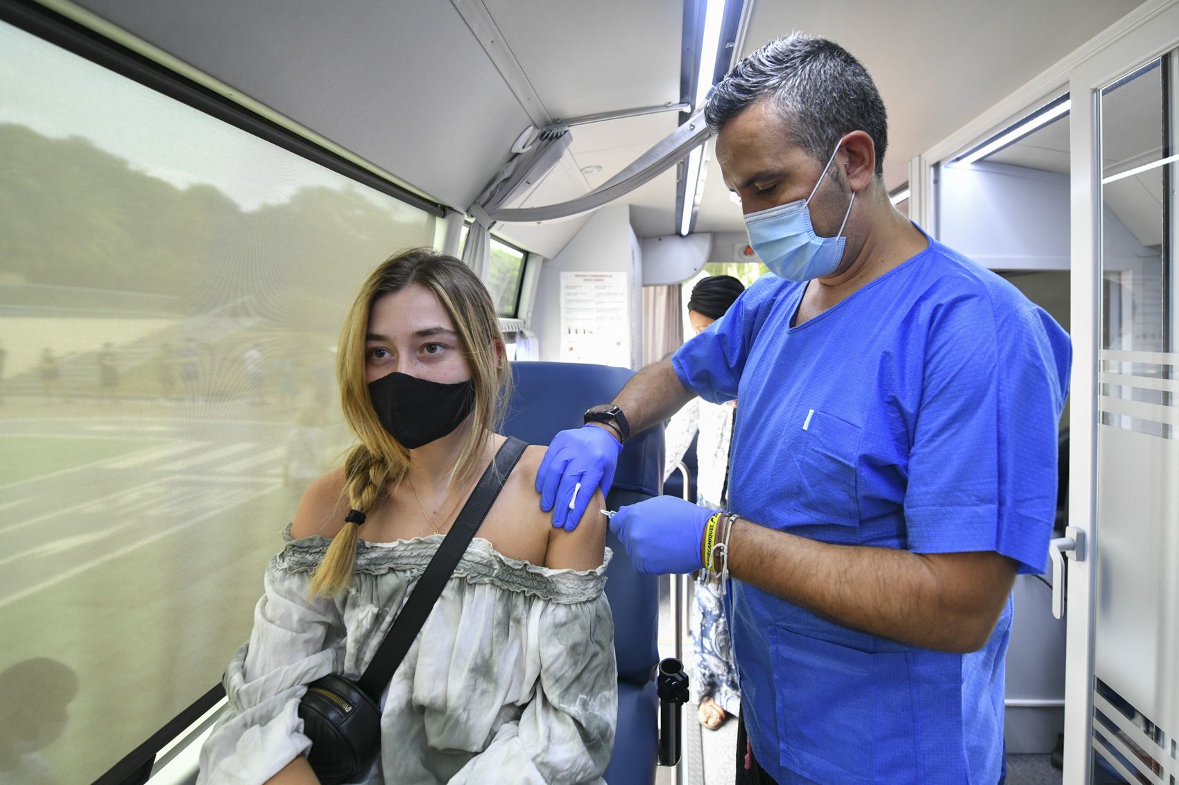 S'administrarà la quarta dosi de la vacuna contra la Covid a tota la població. 