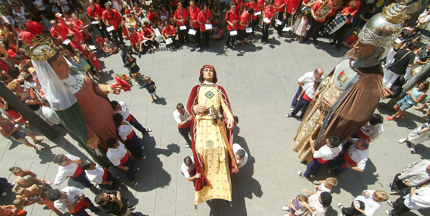 Les colles demanen que no es cobri per entrada als actes de Santes