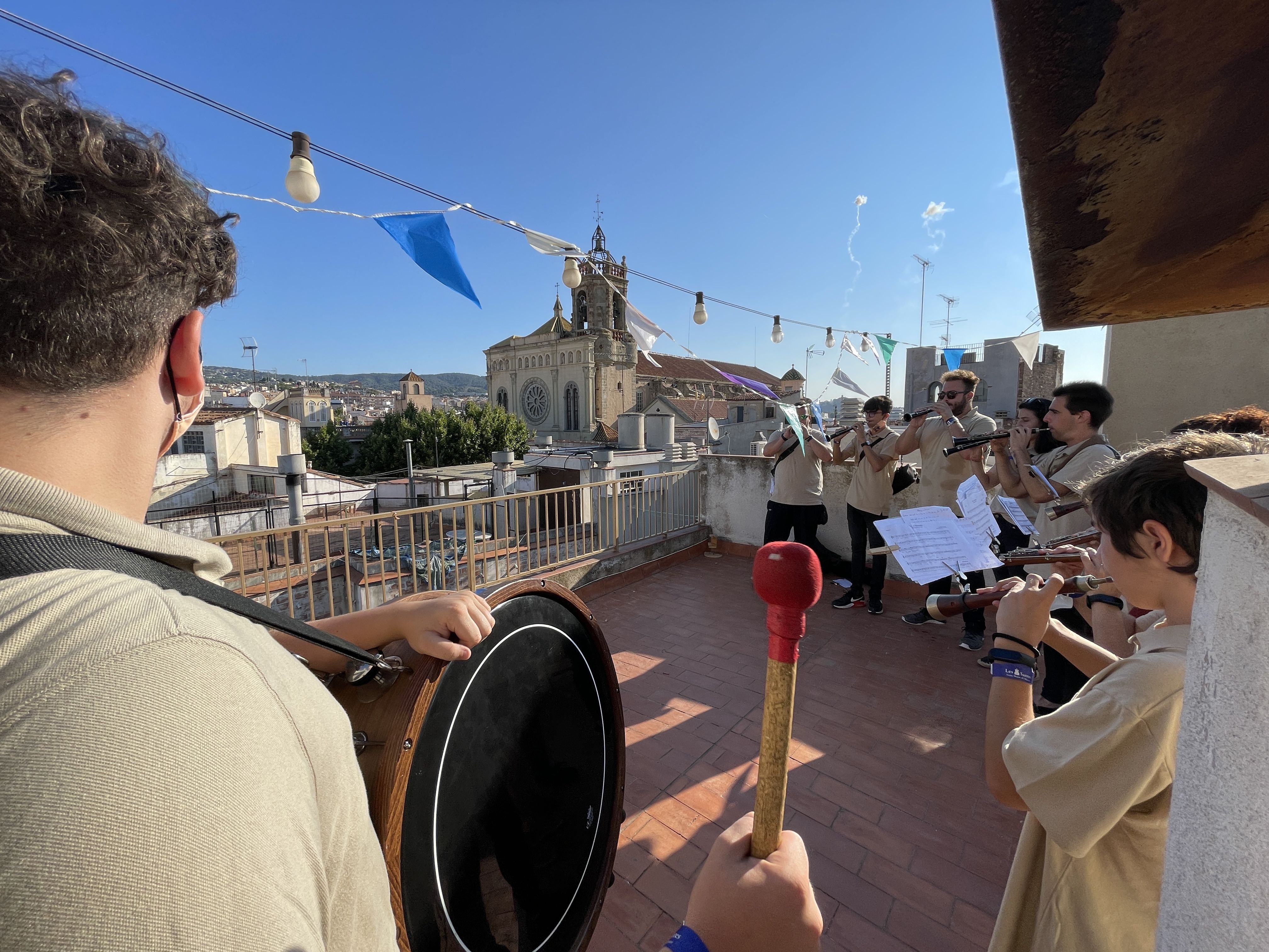 Grallers amb bombo i tot. Foto: R. Gallofré