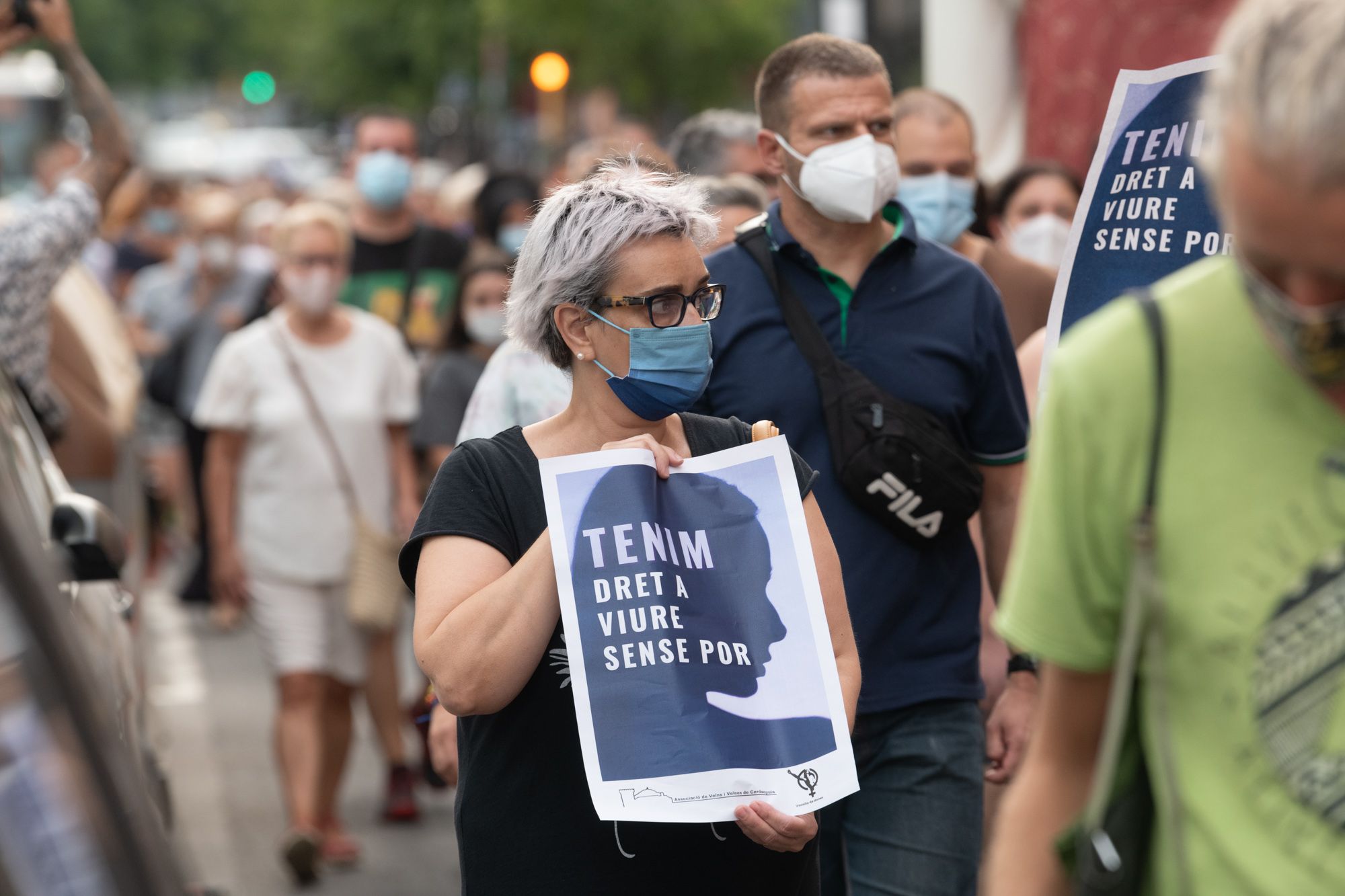 Manifestació en contra de la violació al barri de Cerdanyola. Foto: R.Gallofré