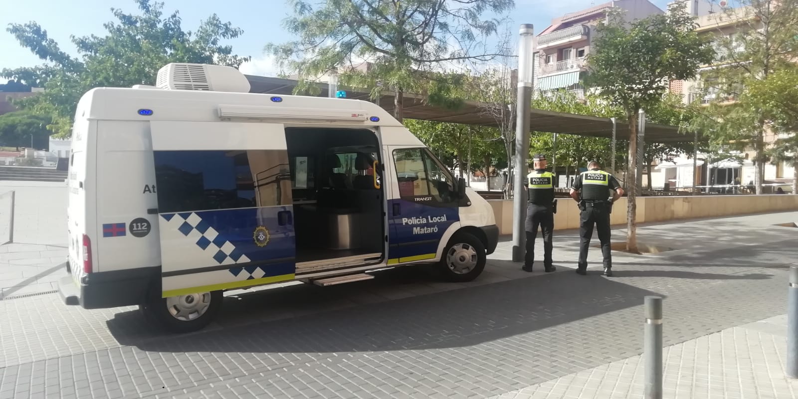 Oficina Mòbil per acostar el servei policial als barris de Mataró. Foto: Policia Local