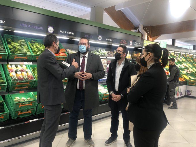 Bote visita el nou supermercat de Mercadona a Mataró. Foto: Ajuntament