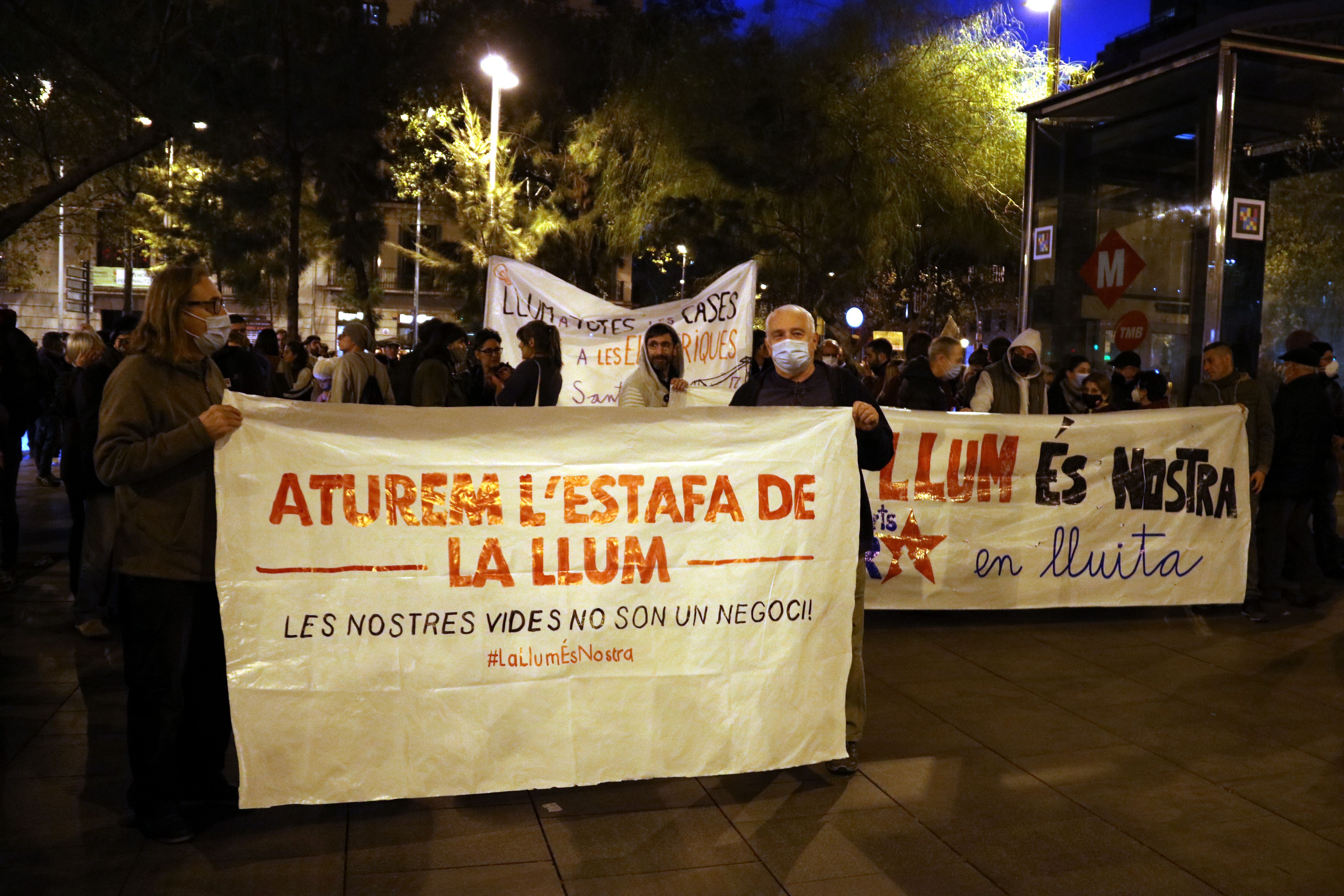 Manifestació contra l'augment del preu dela llum