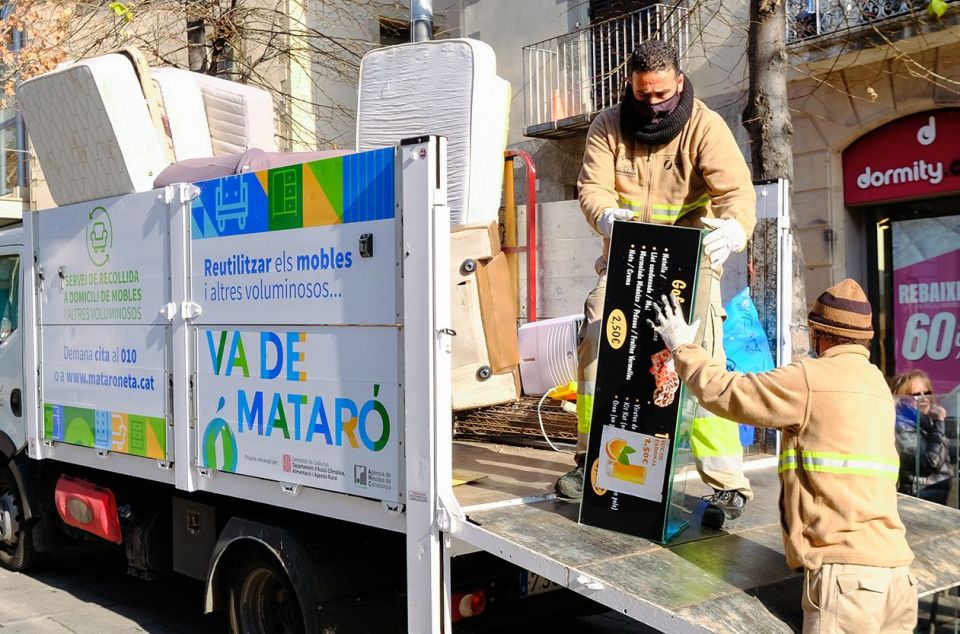 1.700 tones de voluminosos retirats en un any a Mataró