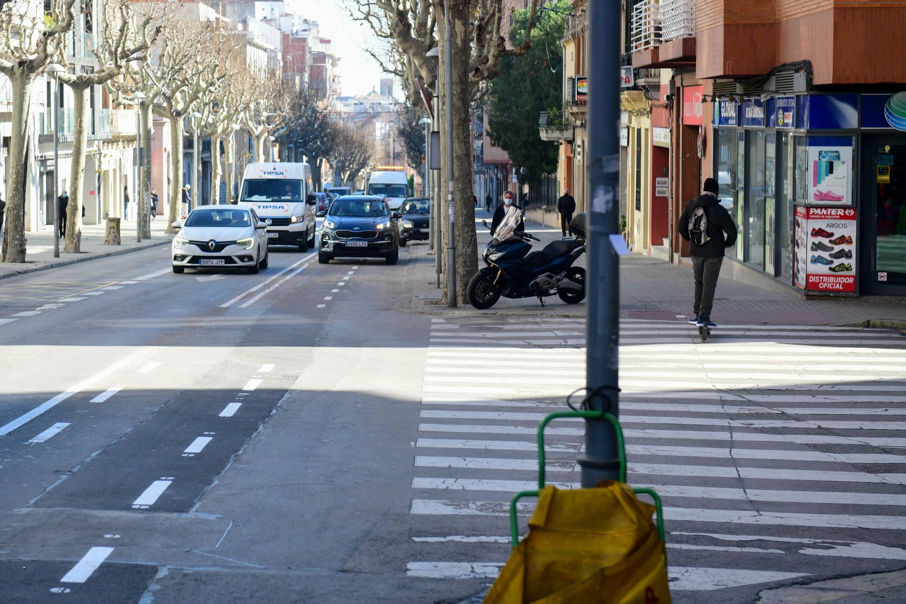 La cantonada dels carrers Isern i Tetuan on es va produir l'accident