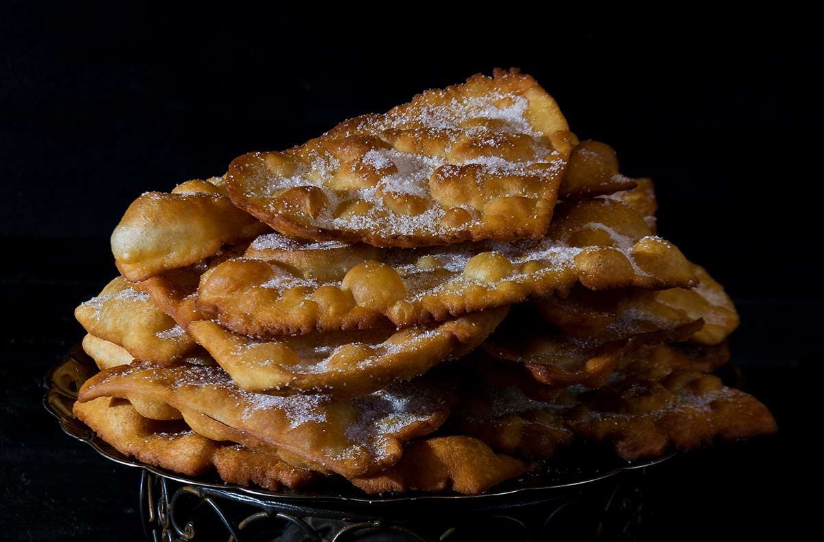 Orelles de Carnaval, una mena de coca gallega