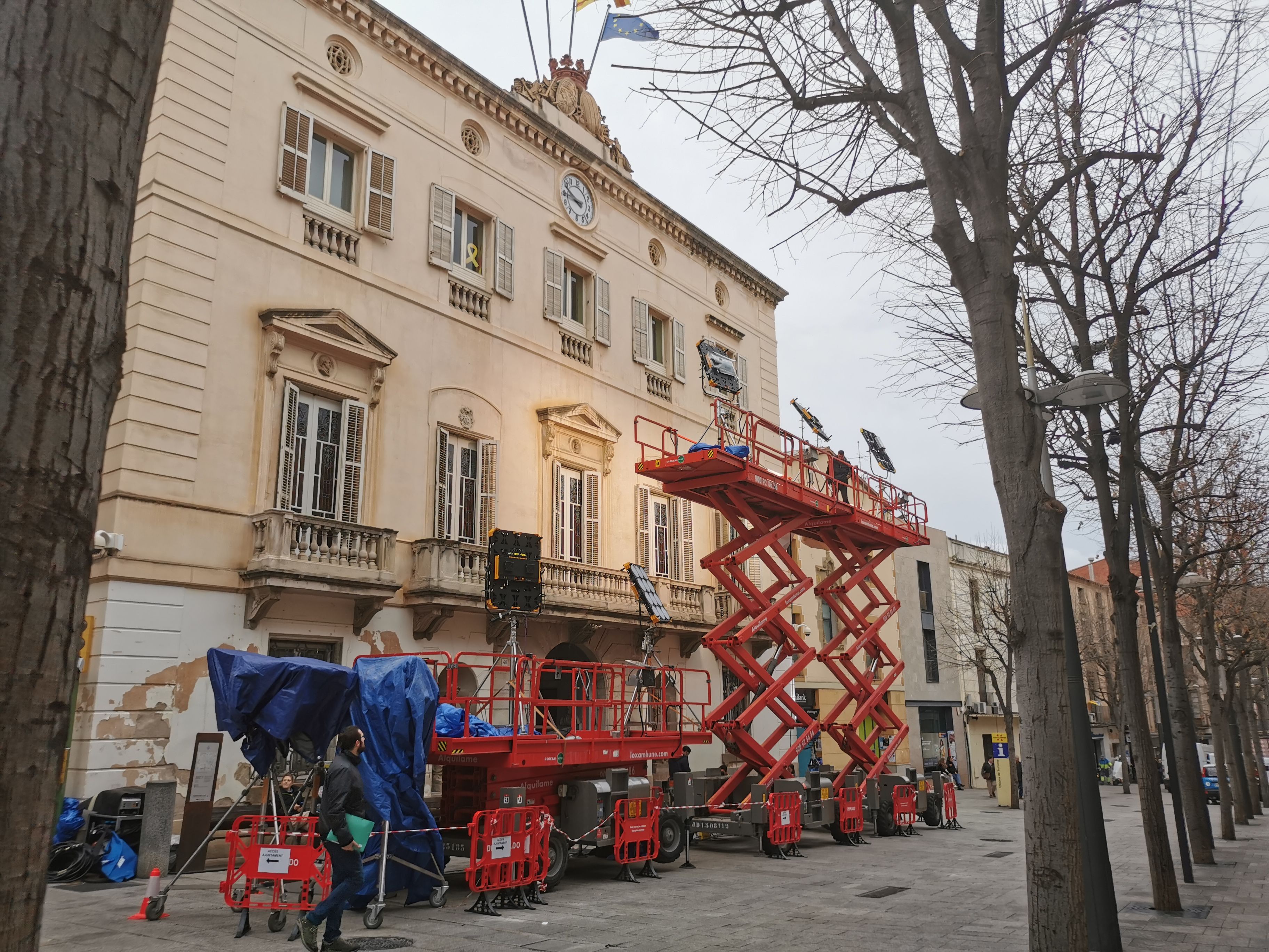 Arreglar la façana de l’Ajuntament costarà el doble