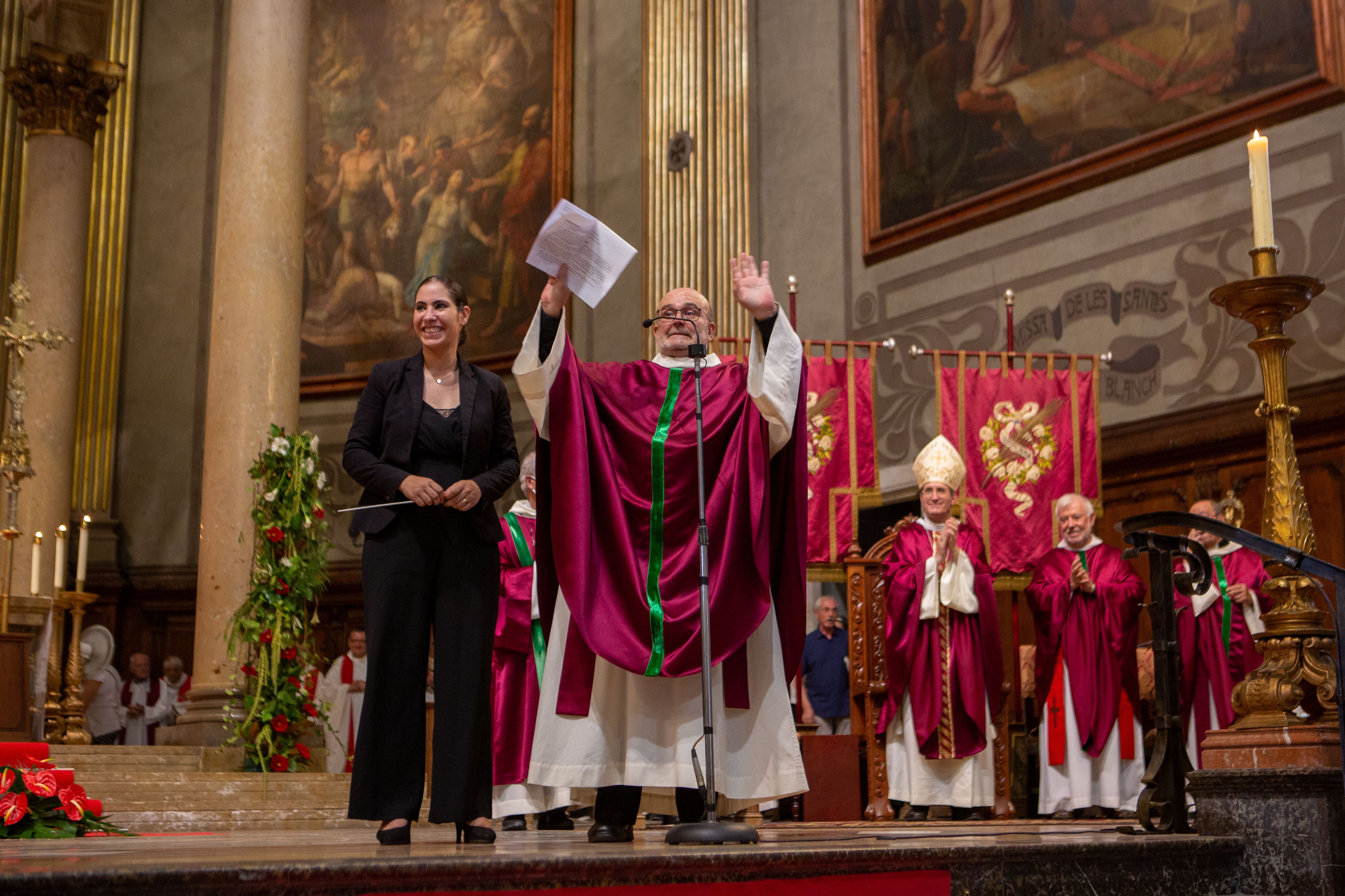 Canvi de rector a Santa Maria l’endemà del dia de les Santes Foto: Max Noè-van Woerden