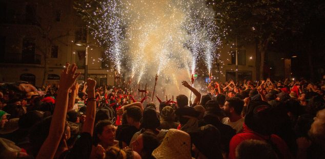 El foc, protagonista del No n'hi ha prou i de molts moments de les Santes. Foto: M. Noè