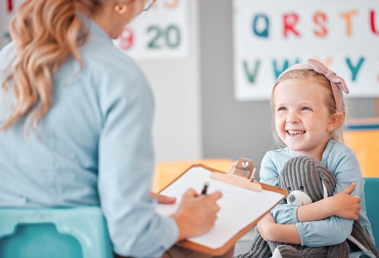 Quan hem d'acudir a un psicòleg infantil?