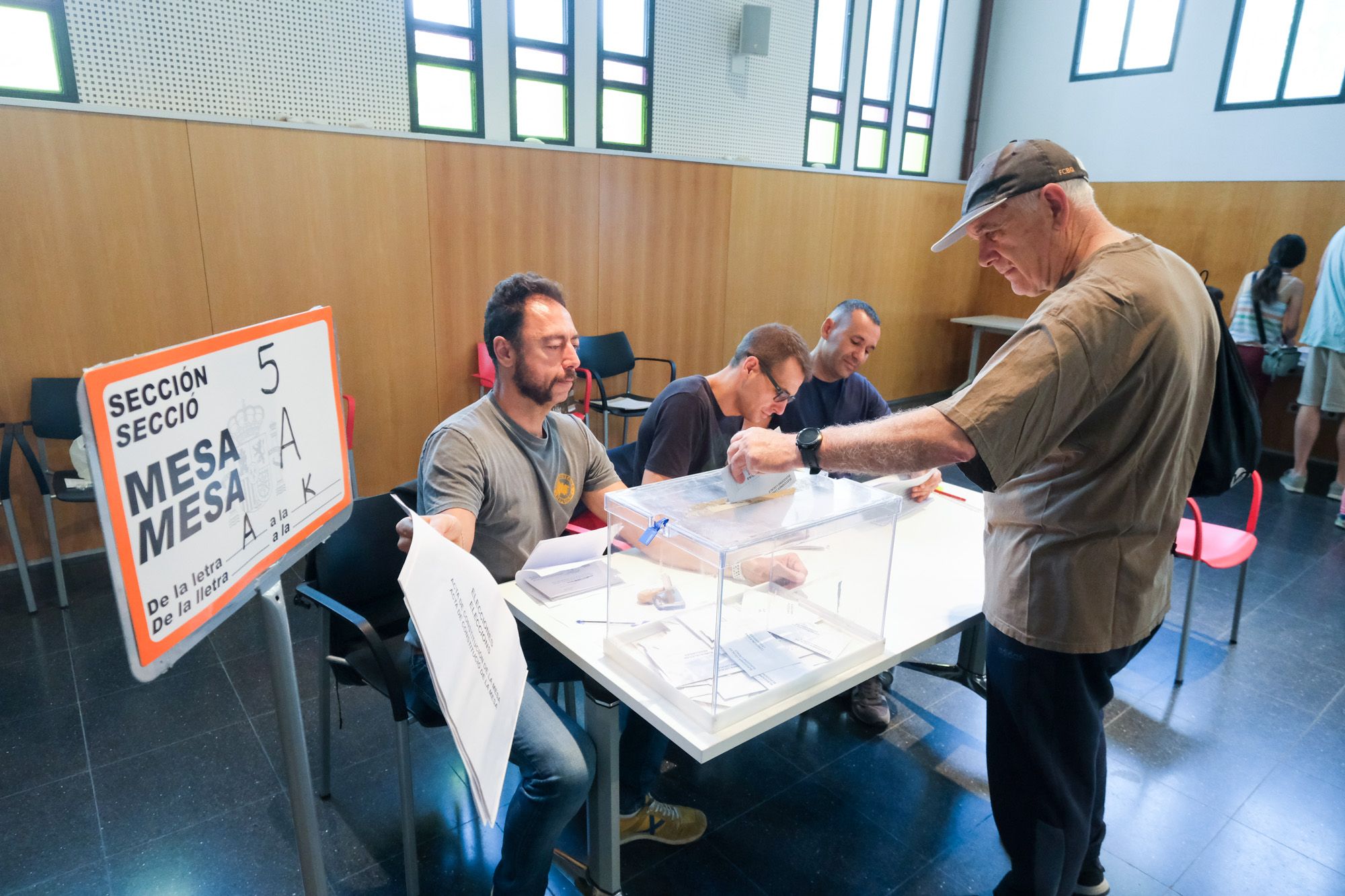 Col·legi electoral de l'Escorxador, Municipals 2023. Foto: R.Gallofré