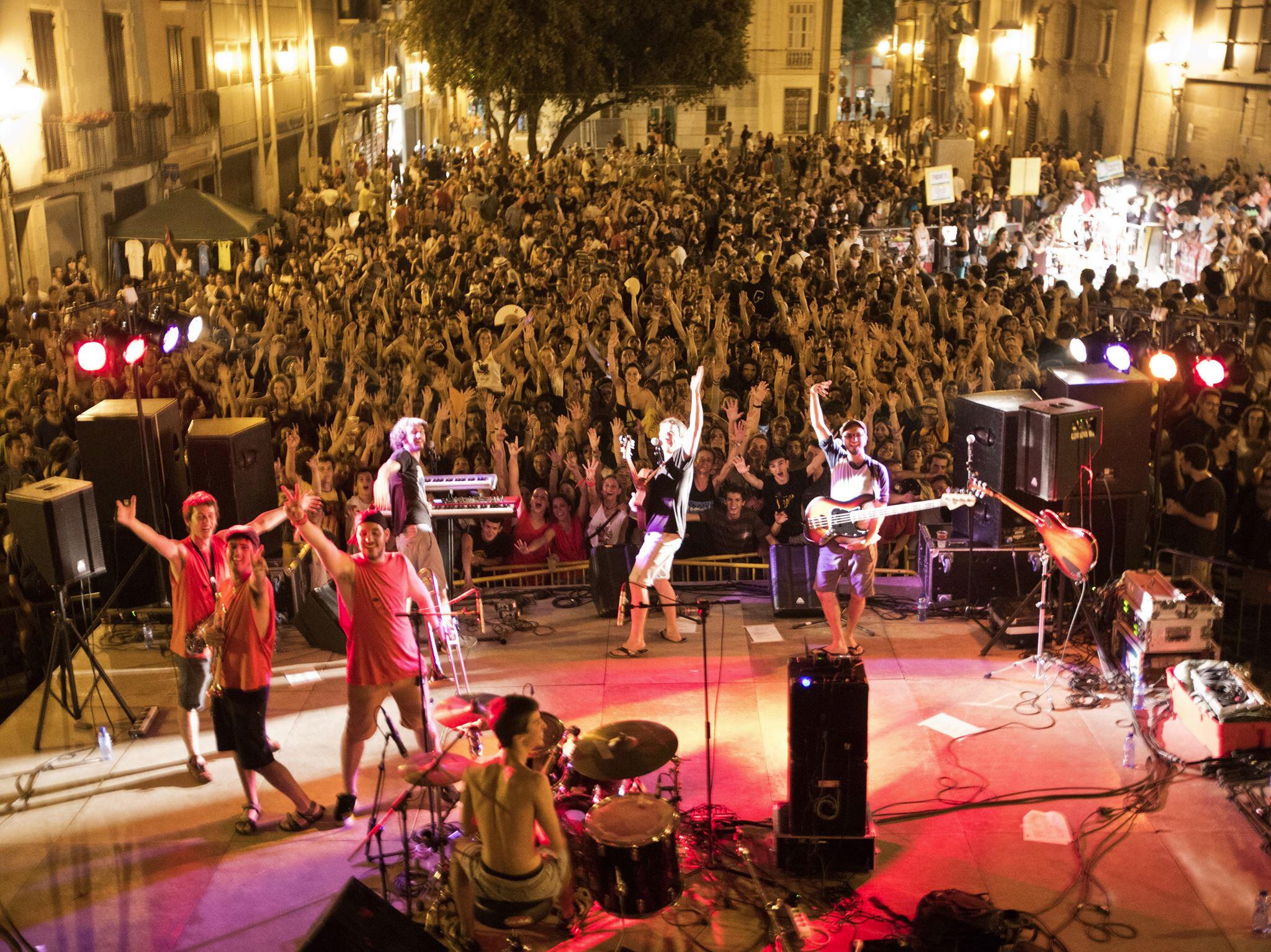 Oques Grasses, al concert de Marrinxa de Les Santes 2013. Foto: @fotlifoc