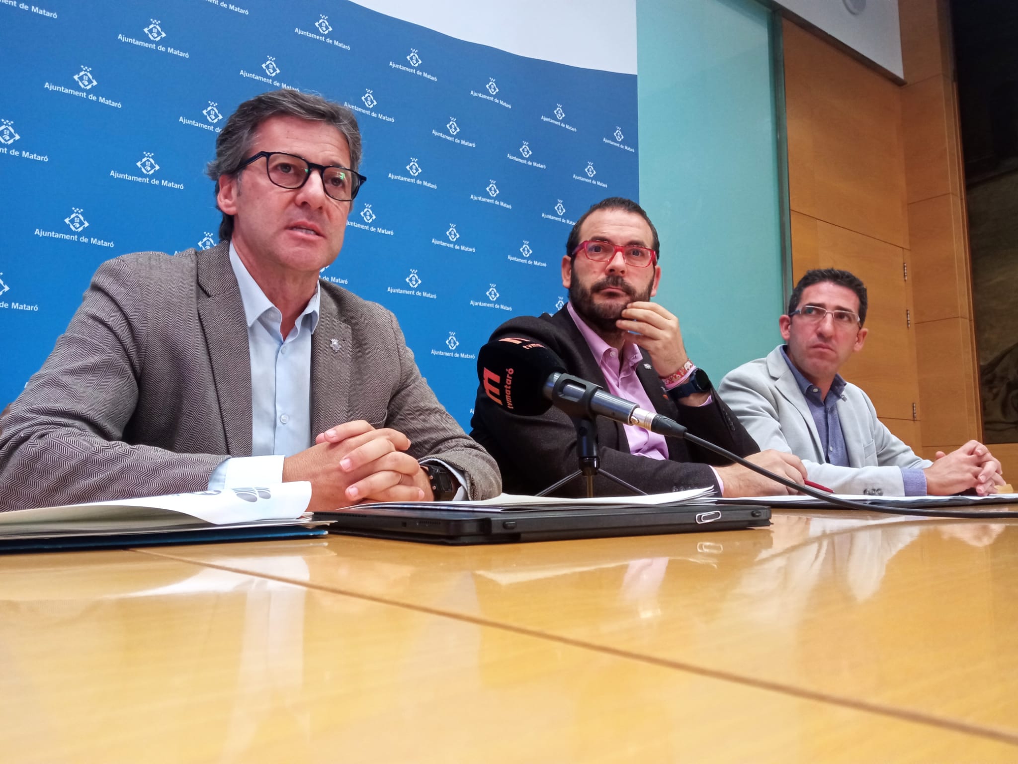 Miquel Àngel Vadell, David Bote i Sergi Morales, en la presentació del pressupost de Mataró