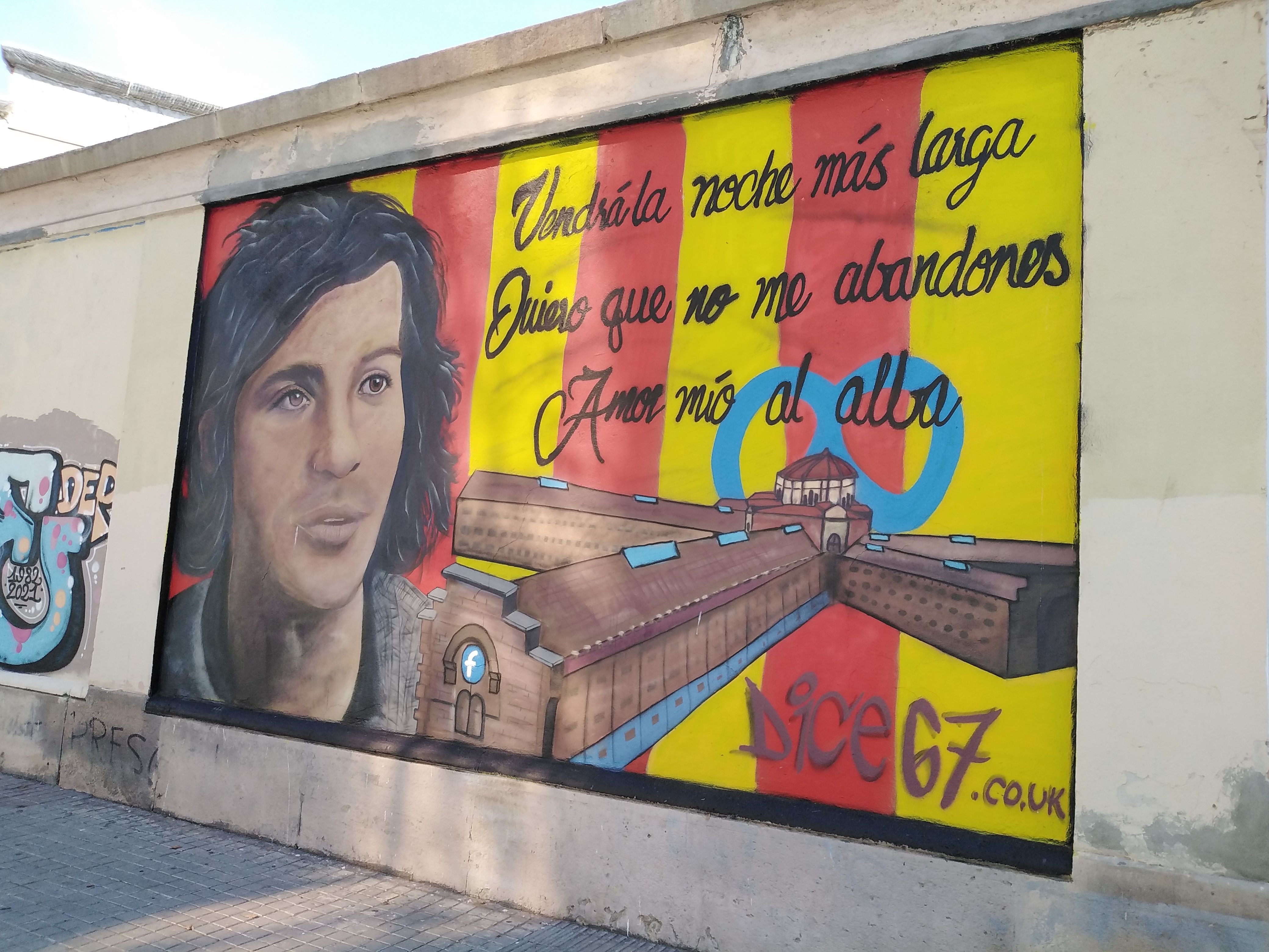 Mural sobre Salvador Puig Antich a un mur de la presó Model de Barcelona. Foto: Miguel Guillén