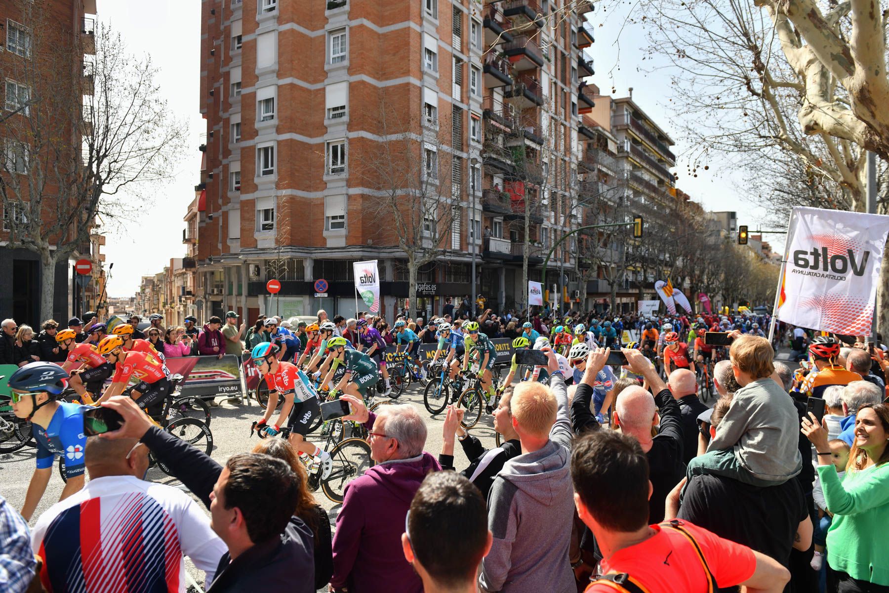 Sortida de la Volta Ciclista a Catalunya 2024. Foto: R.Gallofré