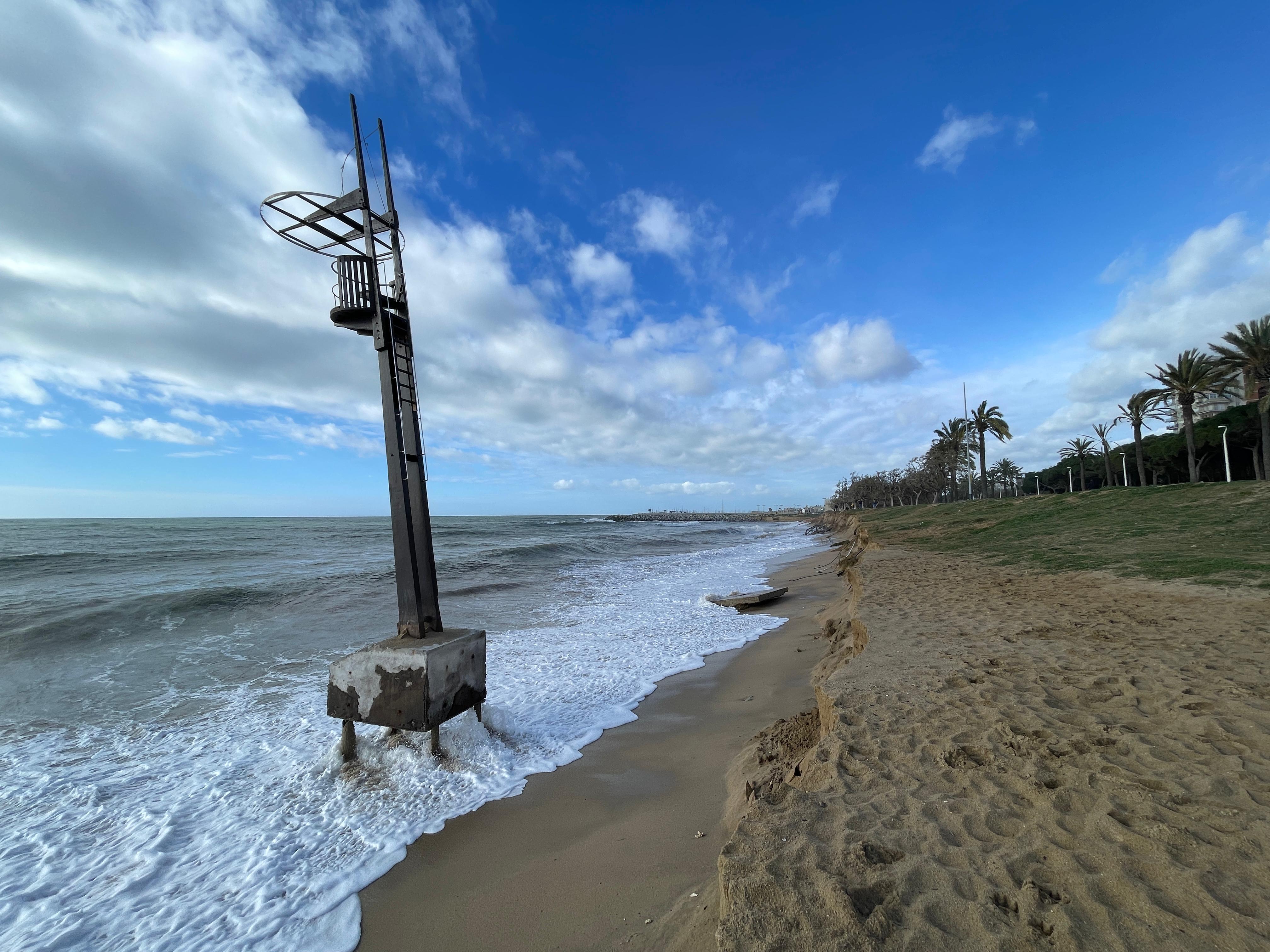 La platja del Callao afectada pel temporal  Foto: R. G. 