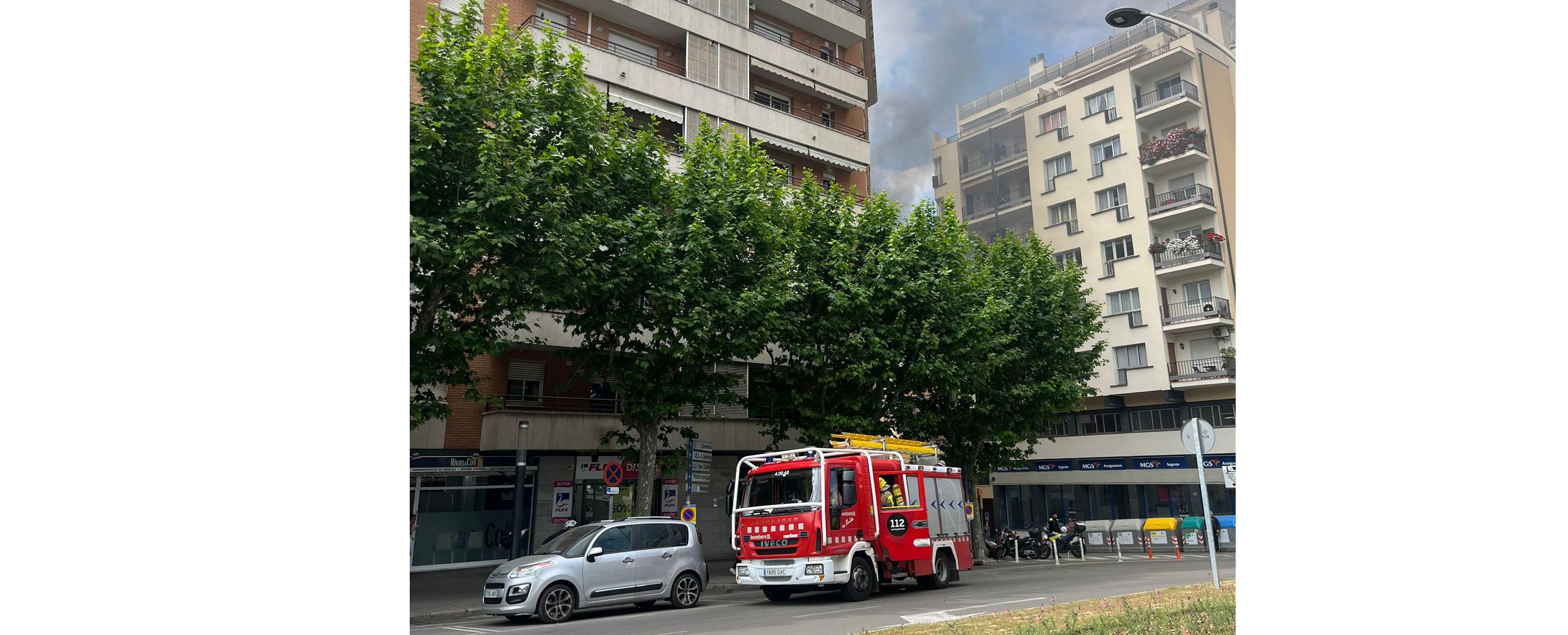 Incendi al carrer del Parc de Mataró