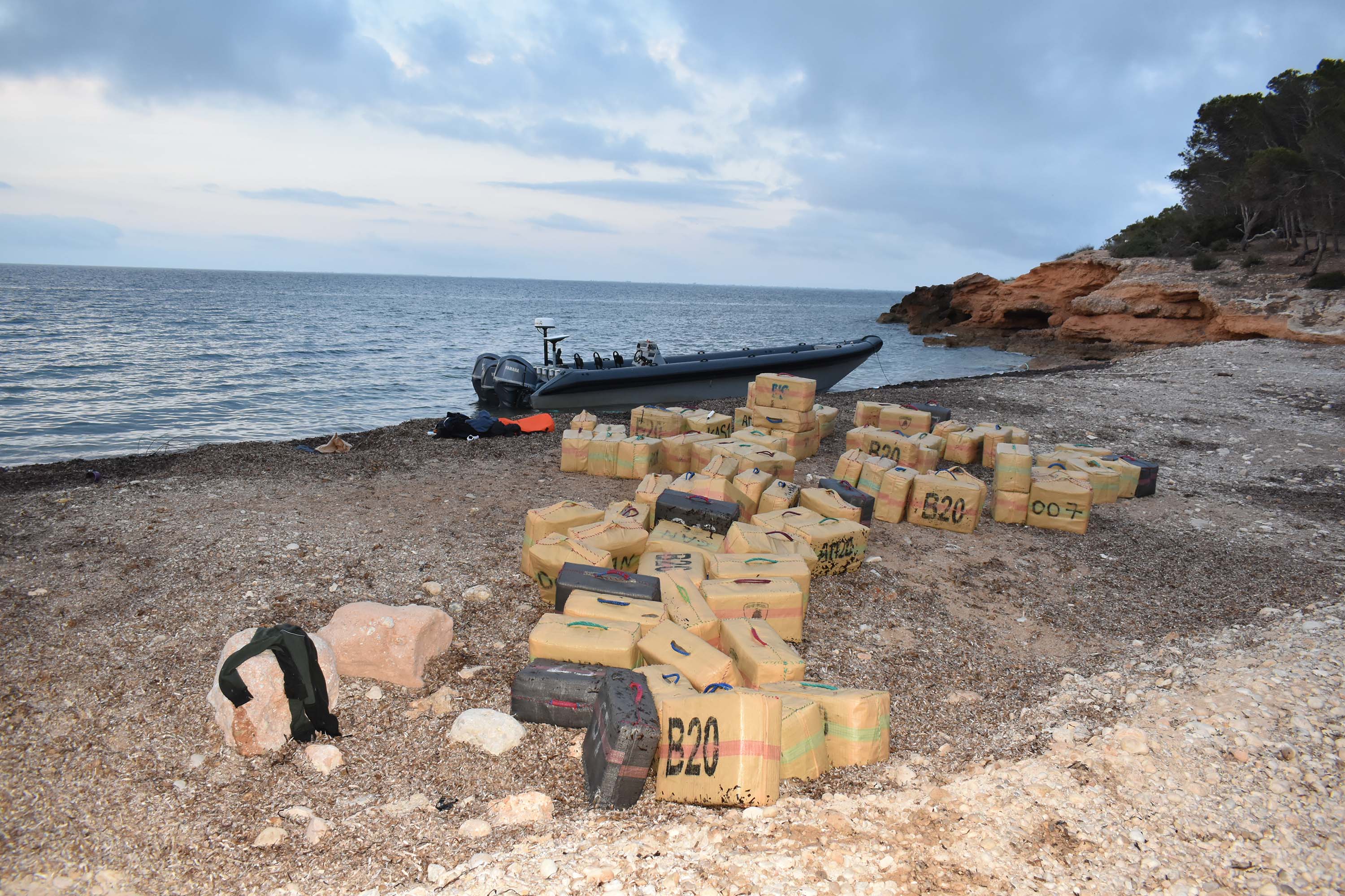 Cada cop entra més haixix a Europa per la costa catalana