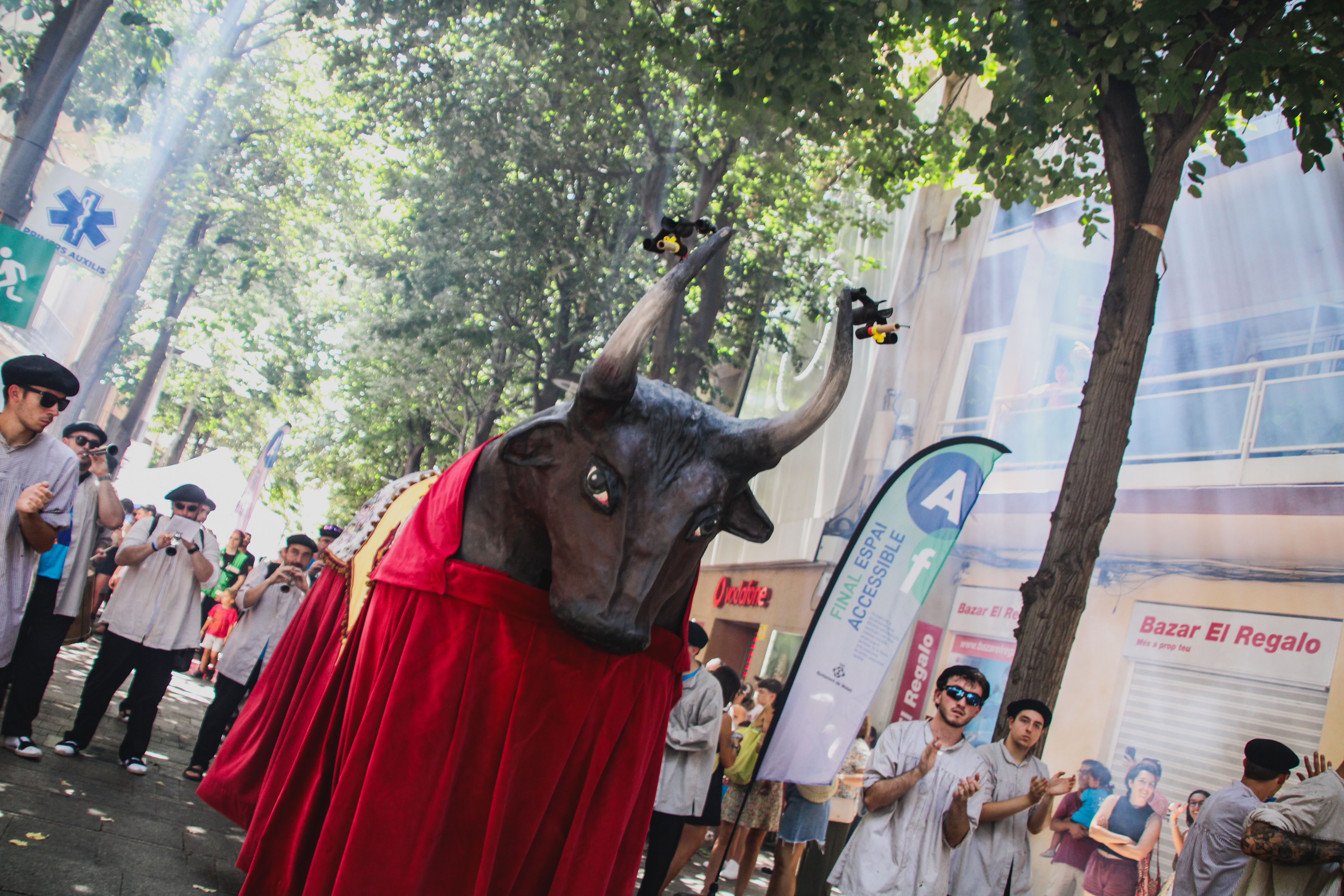 Anada a l'Ofici. Foto: Iker Morera