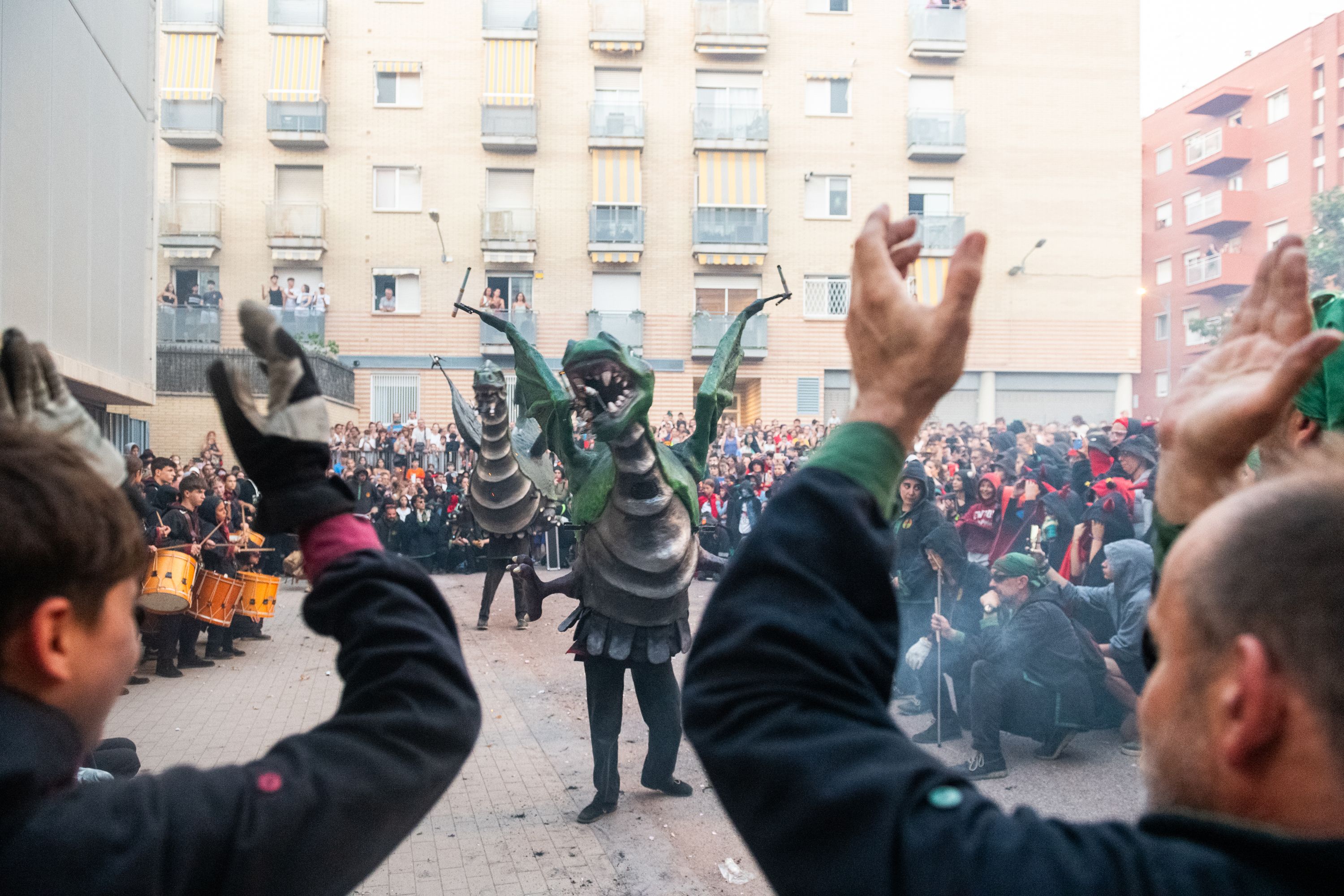 Anem a tancar, comiat de festa. Foto: R. Gallofré