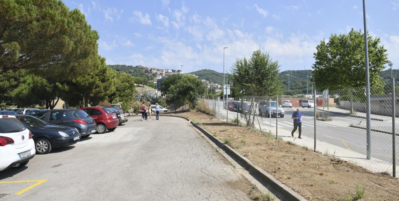 L'aparcament gratuït davant de l'Hospital de Mataró