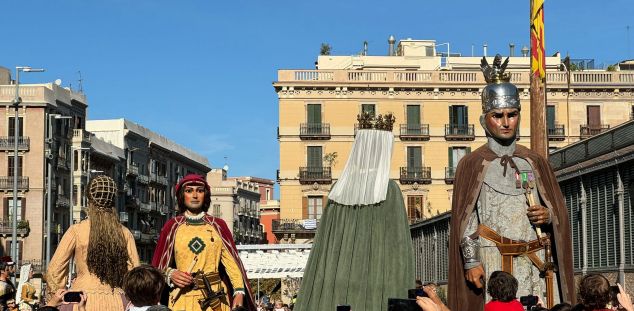 La Família Robafaves, a la trobada de Gegants Centenaris. Foto: Joan Adserà