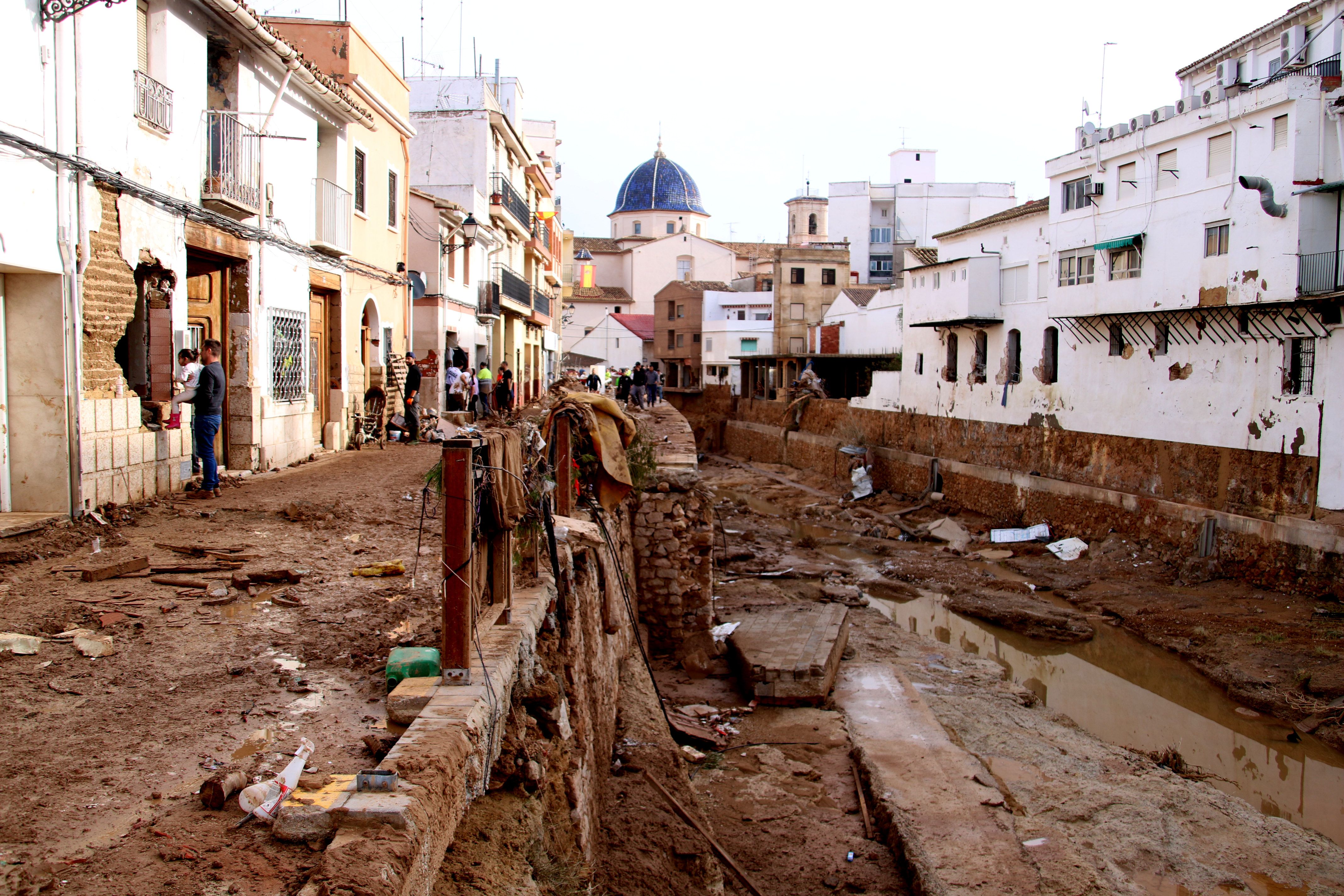 Mataró amb el País Valencià: ajudes per via de la Creu Roja