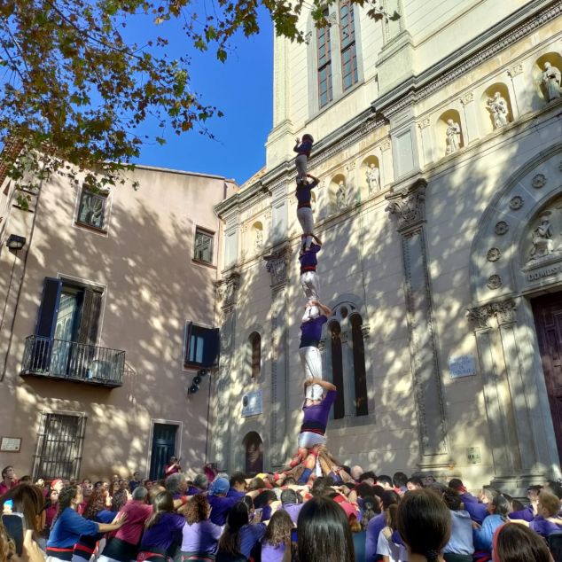 El pilar de 6 a la Diada Mariona Galindo Lora. Foto: E. Casanova