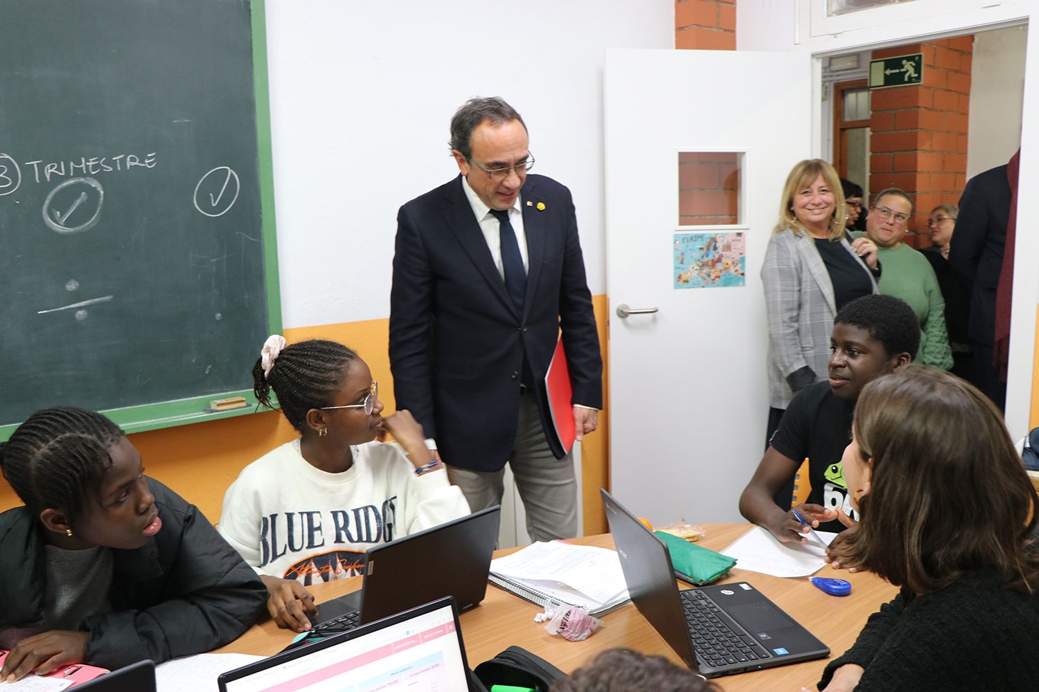 La visita del President Rull a Càritas Sant Pau de Mataró