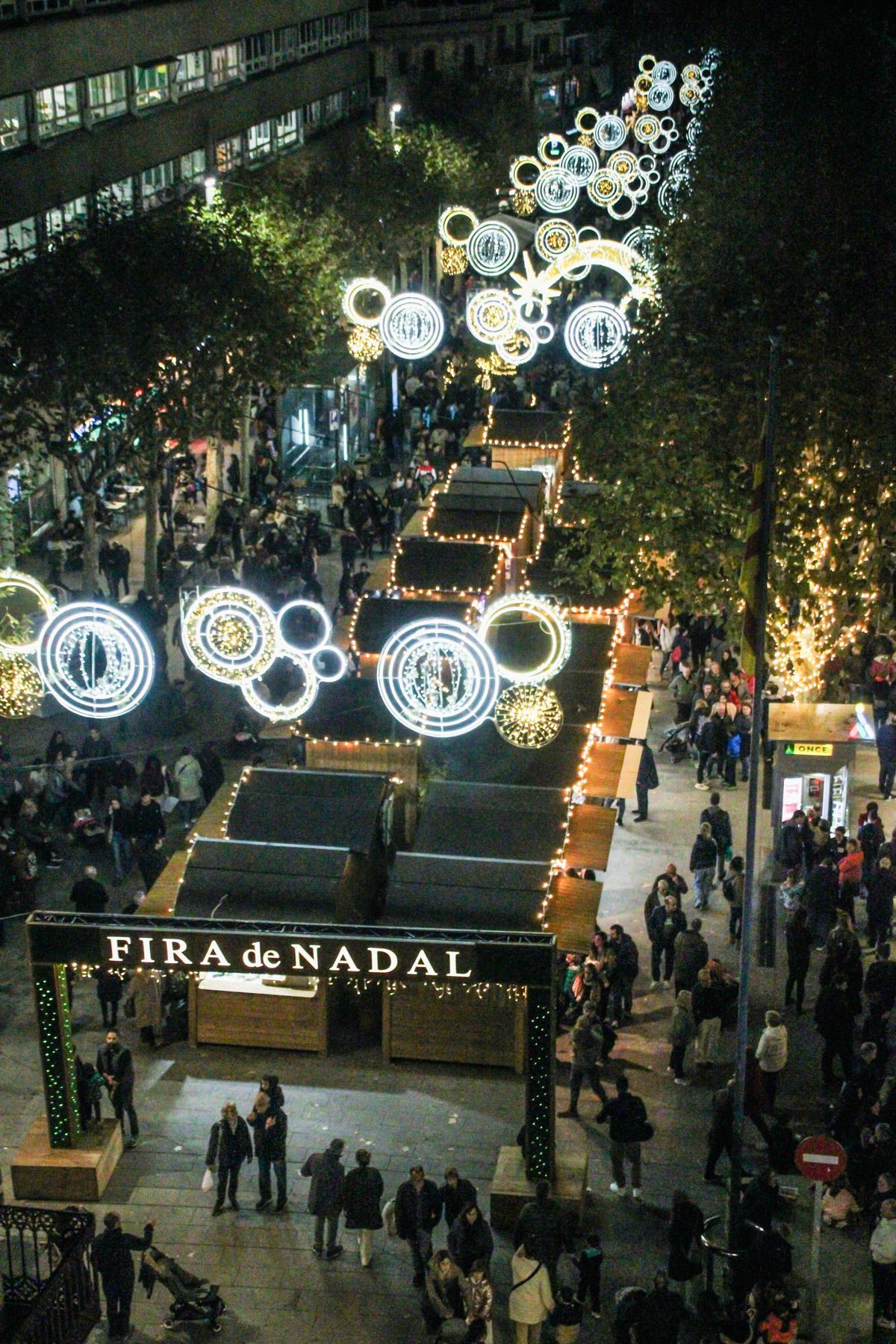 Encesa de llums de Nadal. Foto: Iker Morera