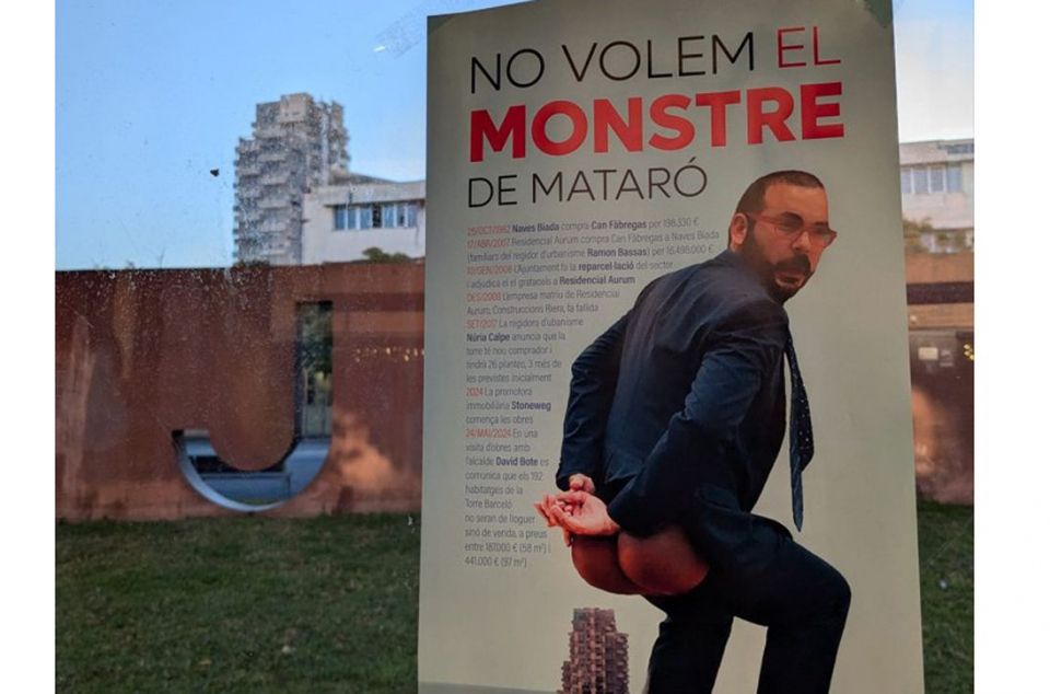 Cartells contra Bote i la Torre Barceló