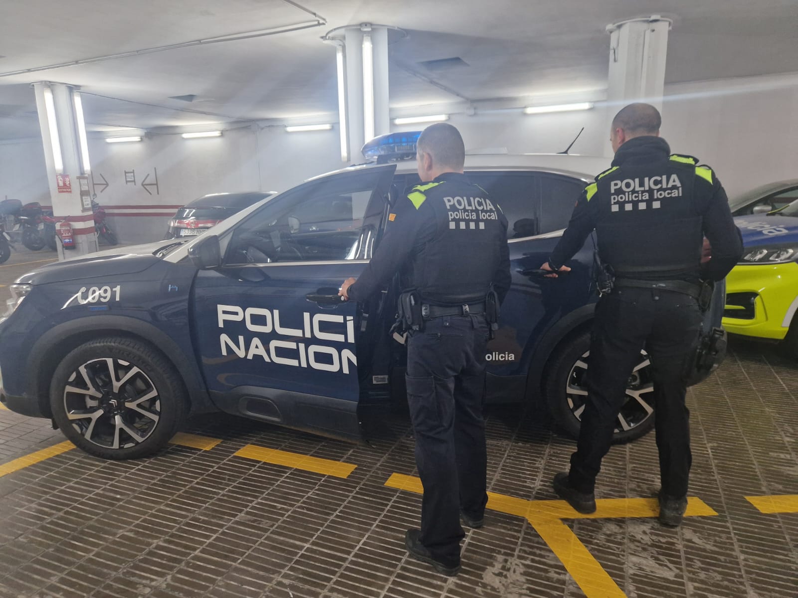 Policia Nacional i Policia Local de Canet desmantellen 4.000 plantes de marihuana al Maresme. Foto: Ajuntament de Canet