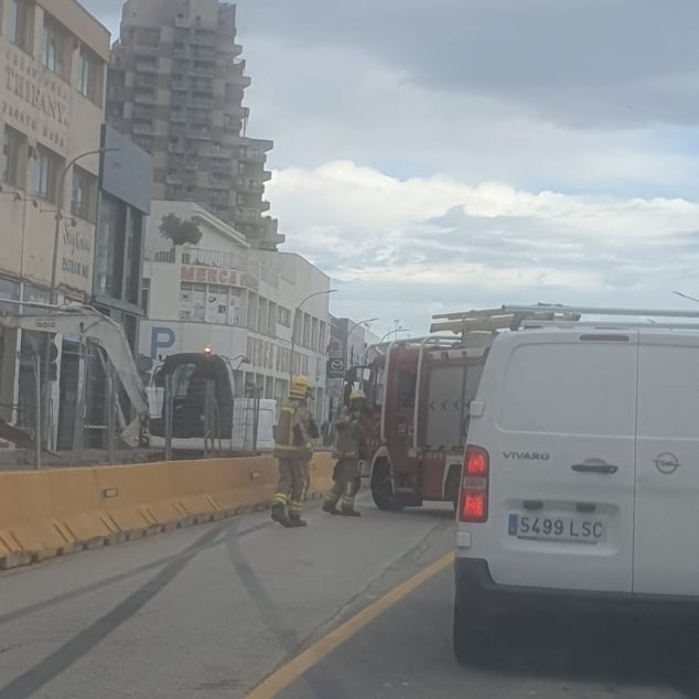 Los Bomberos cortando el tráfico