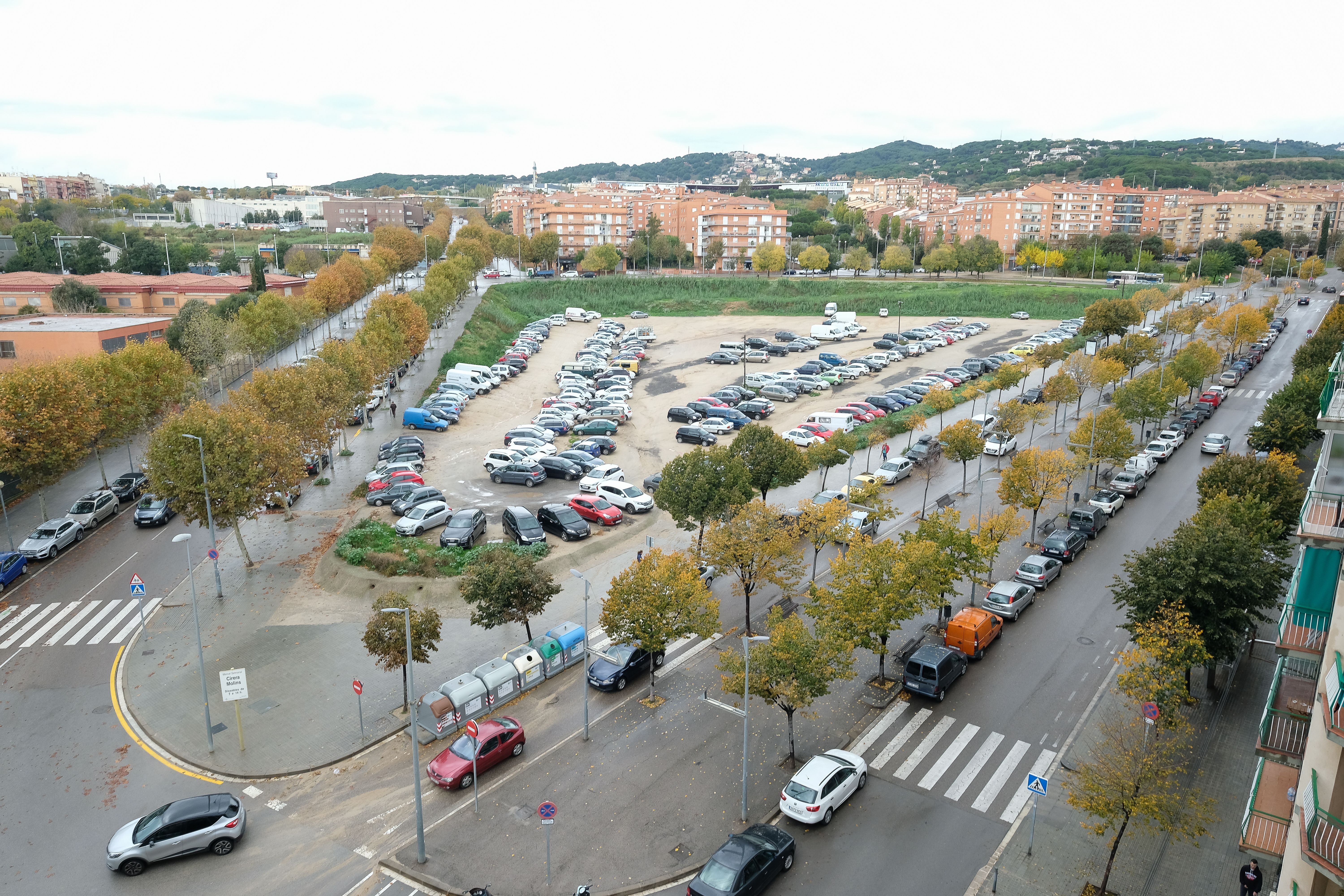 Vista del aparcamiento del Triángulo de los Molinos. Foto: R. G.