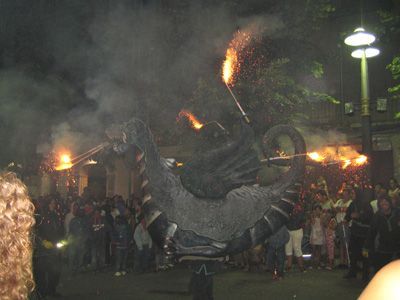 El Dragón en uno de sus bailes.