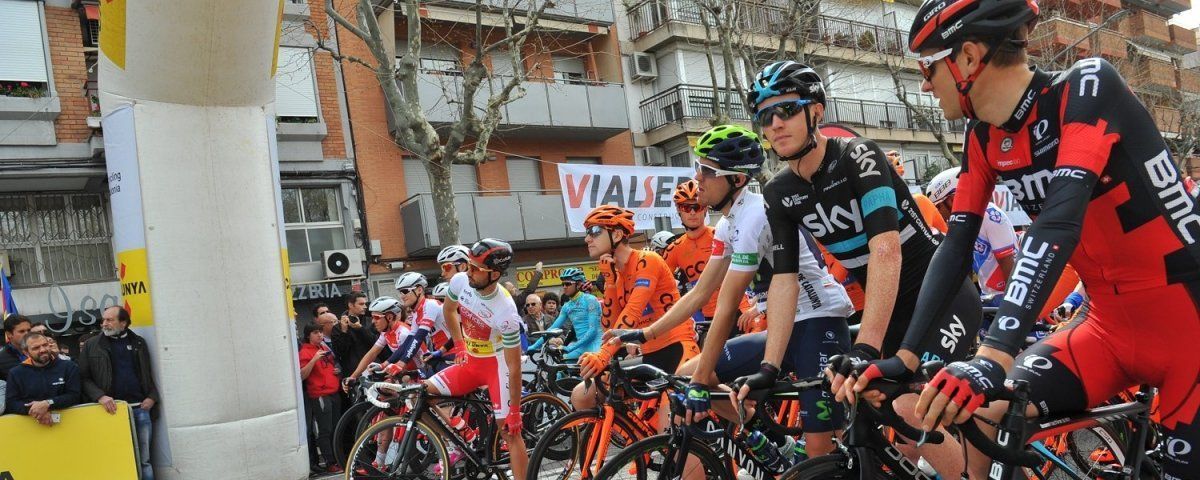 Pas dels ciclistes per Mataró en una edició anterior. Foto: R. Gallofré