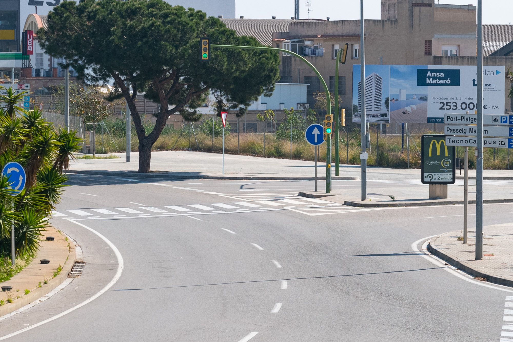 La mobilitat segueix restringida pel confinament a Mataró. Foto: R.Gallofré