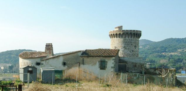 La Torre de Can Palauet, seu de l'Hermandad Divina Pastora