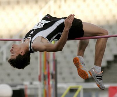 Un atleta amb els colors del Centre Atlètic Laietània.